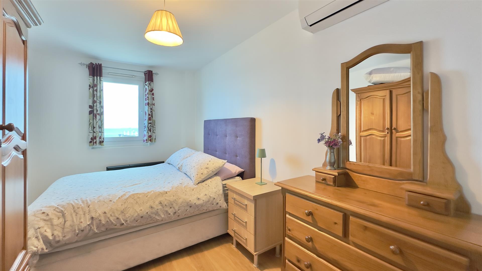  Image of Apartment - 4 Bedrooms - 2 Bathrooms for Sale in Cumberland Terraces-Gibraltar, Image 7